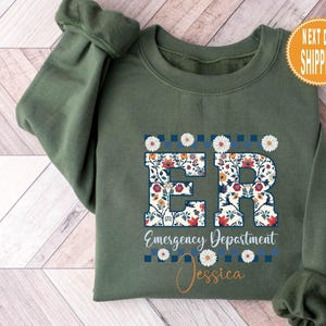 Sweater met bloemen spoedafdeling, ER verpleegkundige hoody, ER verpleegkundige cadeau, ER afdeling trui, ER verpleegkundige ronde hals, EHBO-hoody