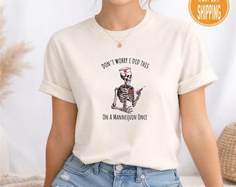 Grappig skelet verpleegster T-shirt: paspop verpleegkunde student cadeau