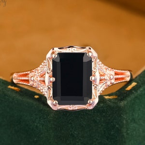 Vintage Emerald Cut Black Onyx Engagement Rings for Women Solid Rose Gold Unique Flower Solitaire Ring Wedding Ring Bridal Anniversary Gift