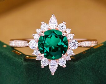 Round Cut Emerald Engagement Ring for Women Rose Gold Ring Moissanite Halo Ring May Birthstone Ring Unique Emerald Jewelry Anniversary Gift
