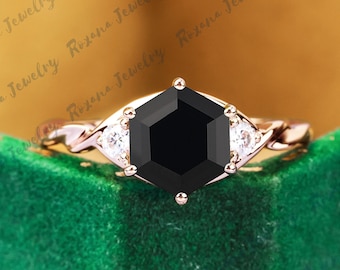 Hexagon Cut Natural Black Onyx Engagement Ring Vintage Solid Yellow Gold Three Stone Ring Unique Twisted Ring Gemstone Promise Ring
