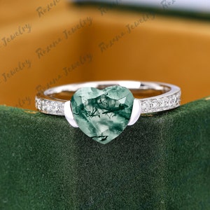 Heart Cut Natural Moss Agate Engagement Ring Moissanite Cluster Ring Vintage Solid Gold Ring Anniversary Gifts for her Unique Handmade Ring