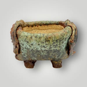 Rudia103 Handmade Ceramic Planter – Artisan Pottery Jade Green Rustic Pot, Unique Indoor Outdoor Plant Pot, Garden Home Decor