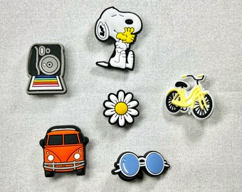 CAMPING CHARMS