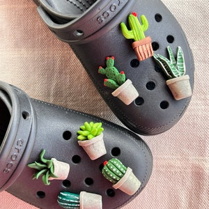 Cactus croc charm outlet