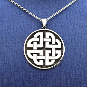 Celtic Rope Necklace | 925 Sterling Silver | Celtic Knot Pendant | Solid Quaternary Pendant | Irish | Minimalist
