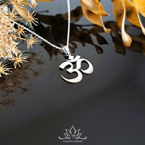 Om Necklace | 925 Sterling Silver | Mandala Pendant | Yoga Meditation ...
