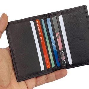 Cartera pequeña y delgada de cuero auténtico para tarjetas de crédito, plegable, para mujeres y hombres, con tarjetero para identificación y efectivo, para 6 tarjetas de crédito y 1 documento de identidad