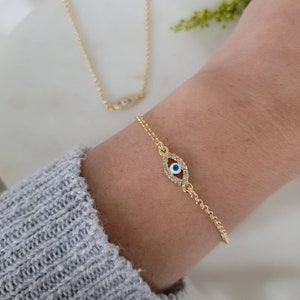 Kleine Evil Eye Armband Schutz Armband Minimal Armband Evil Eye Armband Evil Eye Charm Schutz Armband Jeden Tag Armband Geschenk