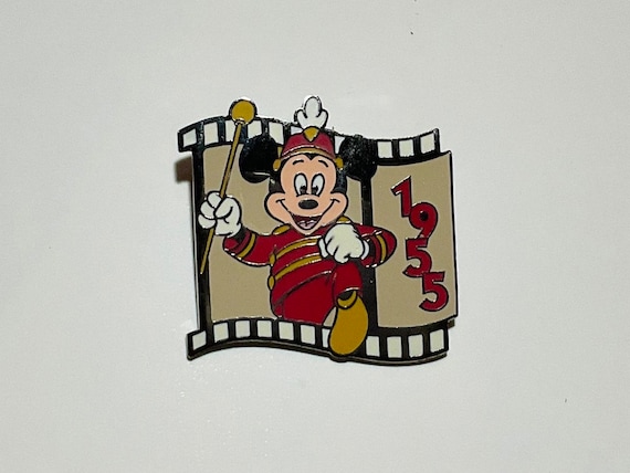 Disney Trading Pin: Mickey Mouse Club March