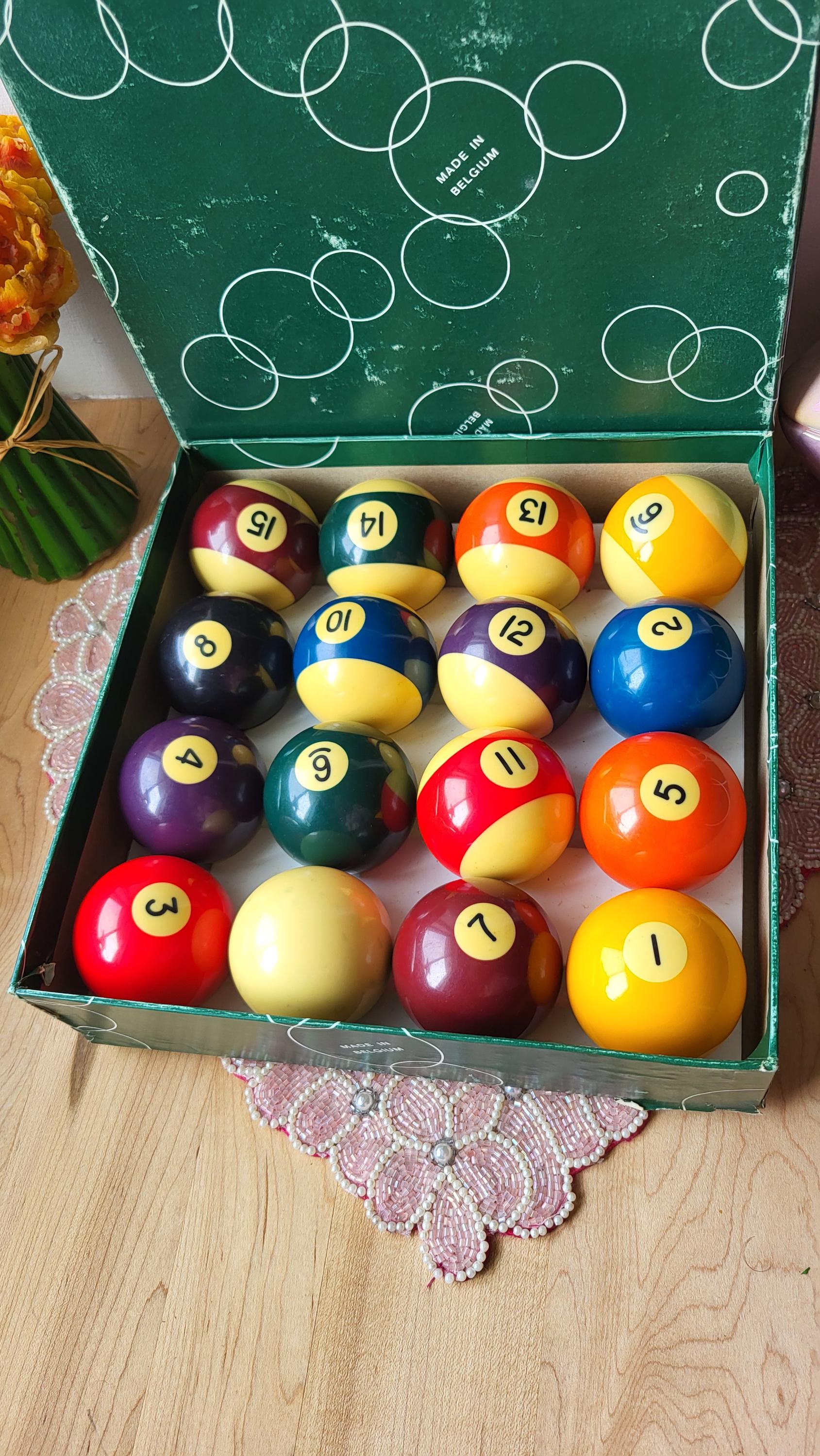 Boules De Billard Aramith Vintage Belges - Taille 2 1/4" - Boîte Originale - Occasion Très Bon état