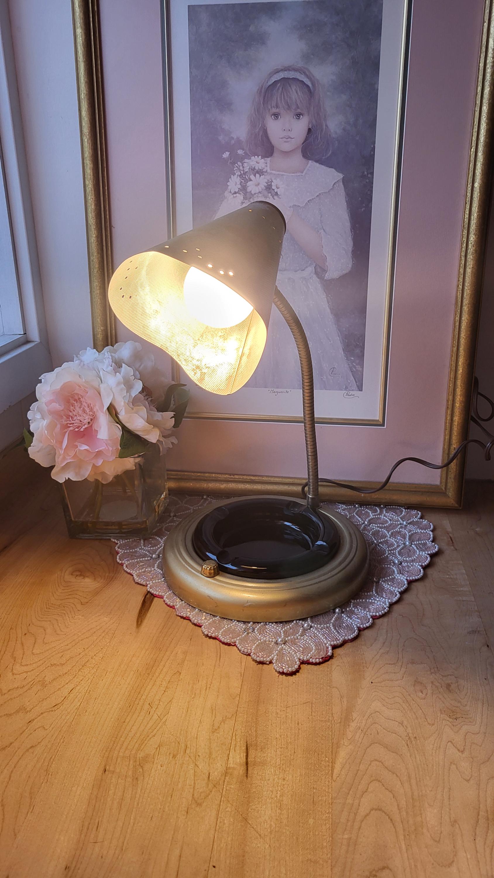 Vintage Mid Century Modern Goose Neck Desk Lamp & Amber Ashtray