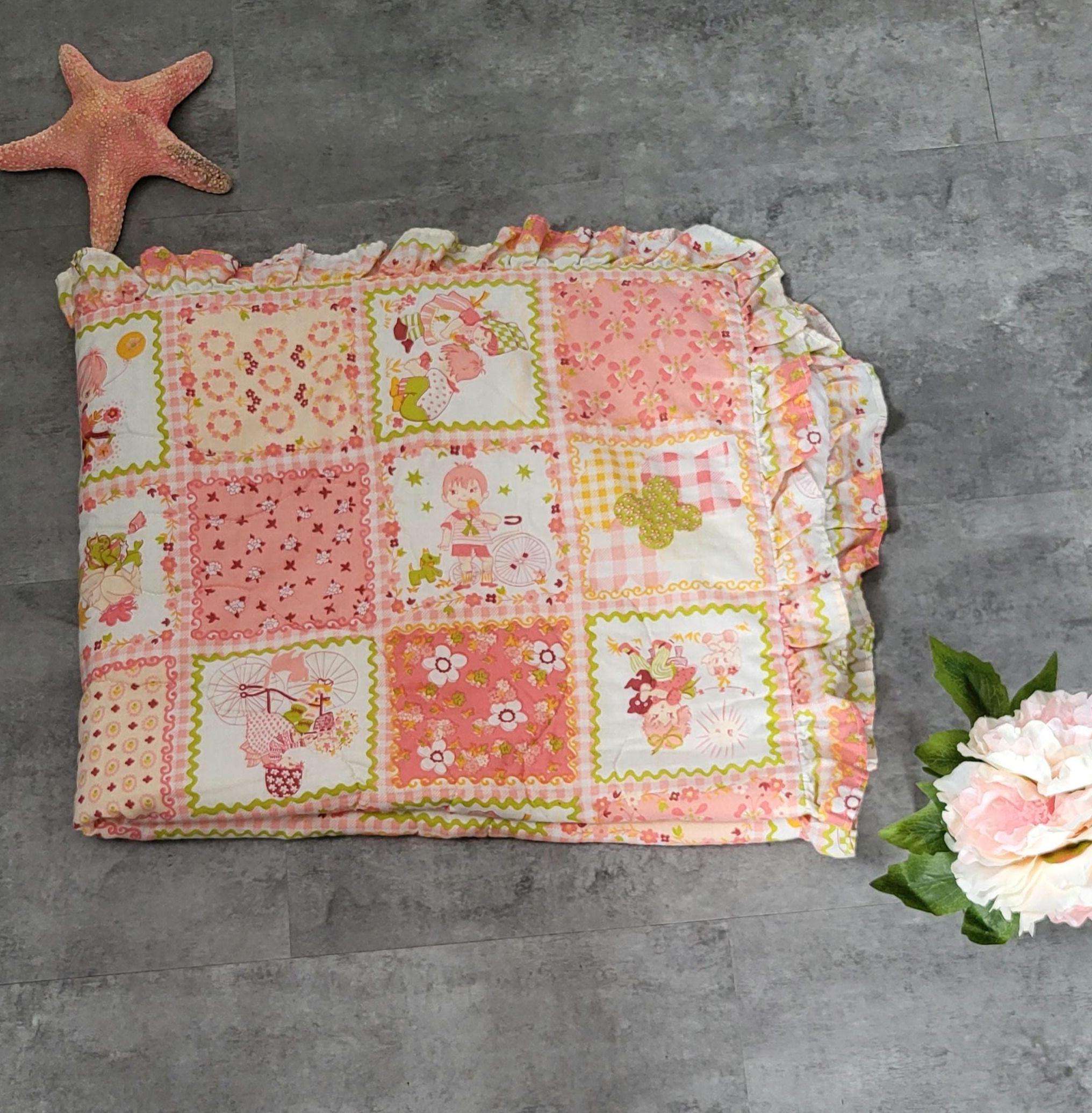 Kitsch Baby Vintage 60's Kitsch Pink Baby Blanket. Little Girl and Boys Design ...