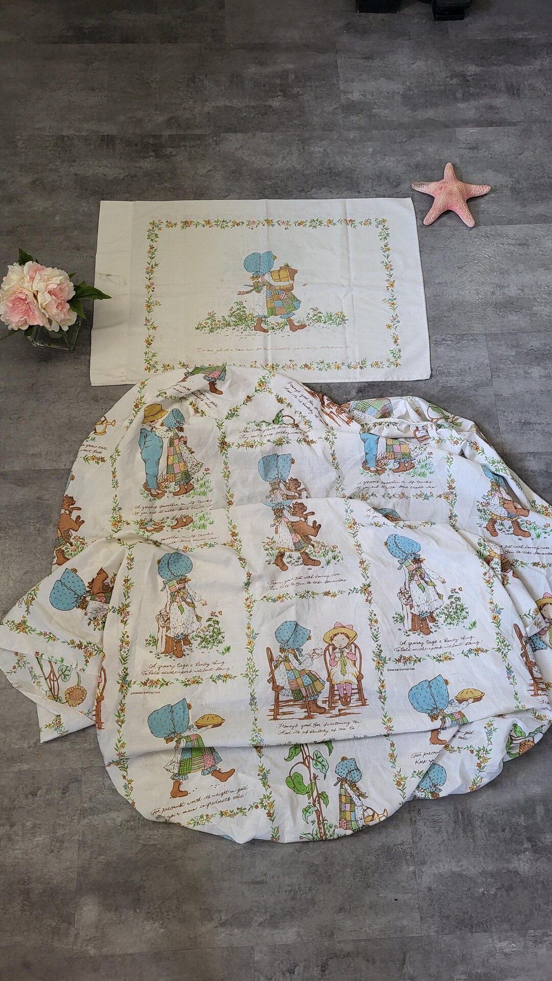 Holly Hobbie Vintage Twin Size Pillow Case & Fitted Sheet Morgan