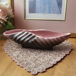 Vintage Ceramic Pink and Black Shell Shape. Centerpiece, Empty Pocket, Plant Pot. Female Organic Shape