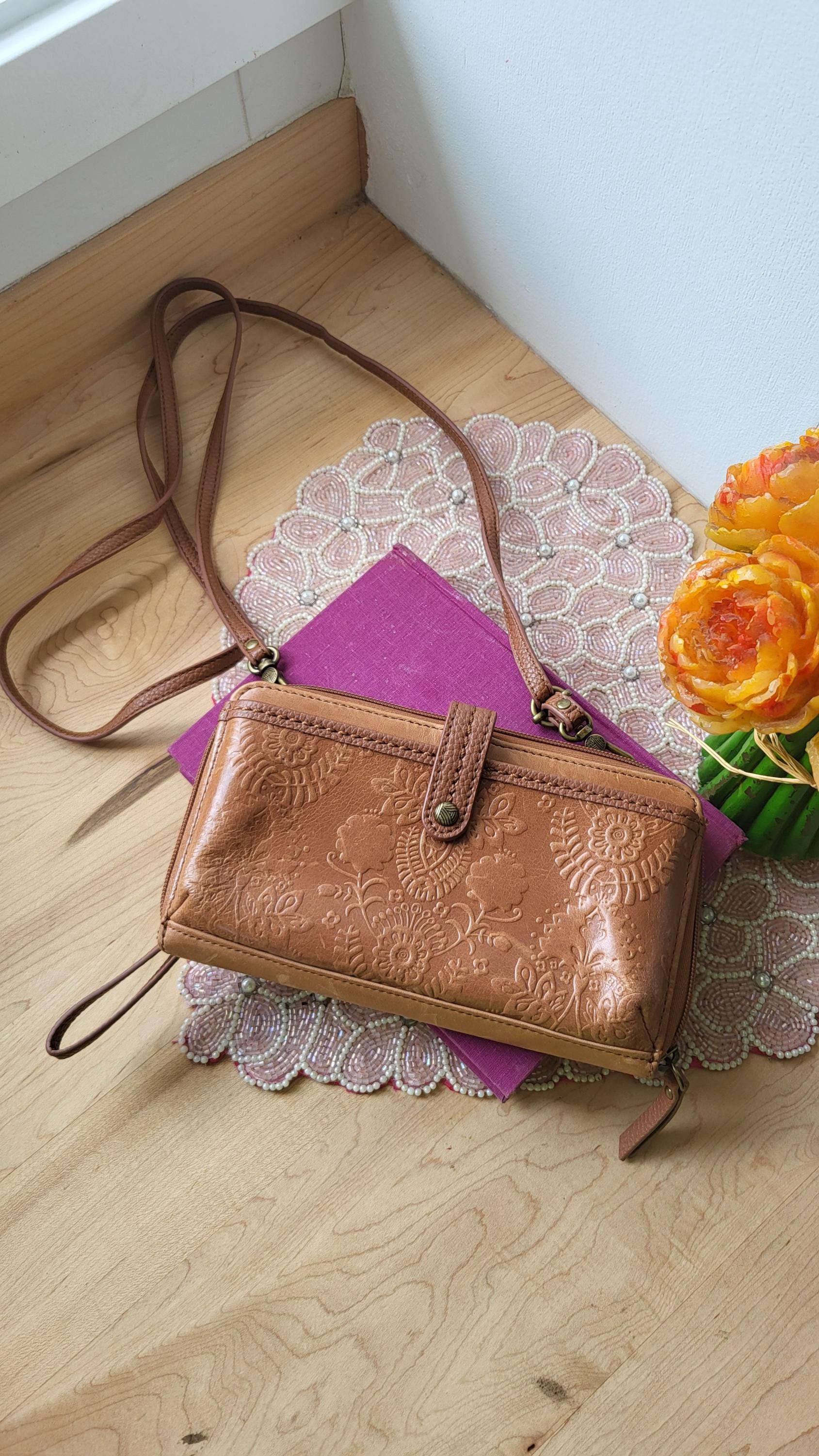 The Sak Crossbody Wallet