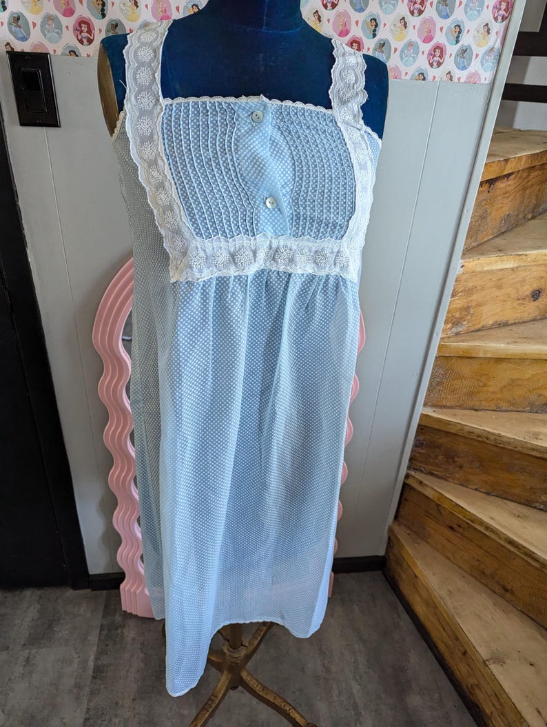 Vintage Night Gown Sleep Gown Baby Blue Night Dress Lace Peignoir Sleep