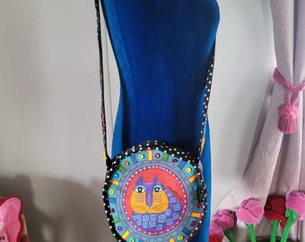 Bolso bandolera Laurel Burch Kitty Cat con espejos, estilo bohemio, colorido y original para festivales