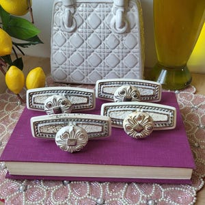 Vintage Amerock Bonaventure White Cabinet Knob with 3-9/16" Backplate BP274-RW Set of 4
