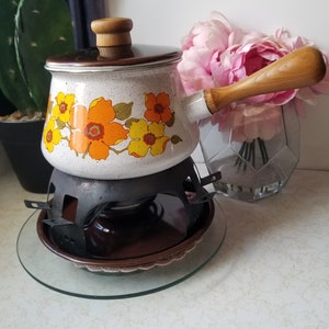 Retro Flower Power Fondue Pot and Stand, Vintage Fondue Set, Enamel, Wood Handle, 1970s Made in Japan