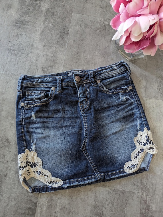 Y2K Denim Grunge Micro Mini Skirt by SILVER Distressed Jean Skirt Contrast Brown Stitching Short Skirt Size 26 FANCY Model Etsy Canada