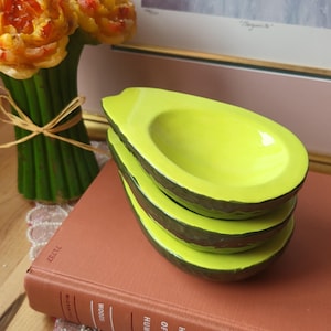 Vintage Avocado Shape Ceramic Sauce Bowls Seasoning Dishes. Sushi Bowls Soy. Dishes for Snacks. Set of 3.