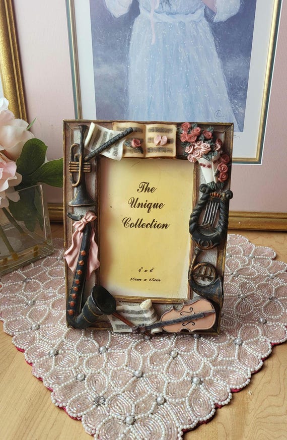 Vintage Style Antique Effect Photo Frame Violin Trumpet Jazz and