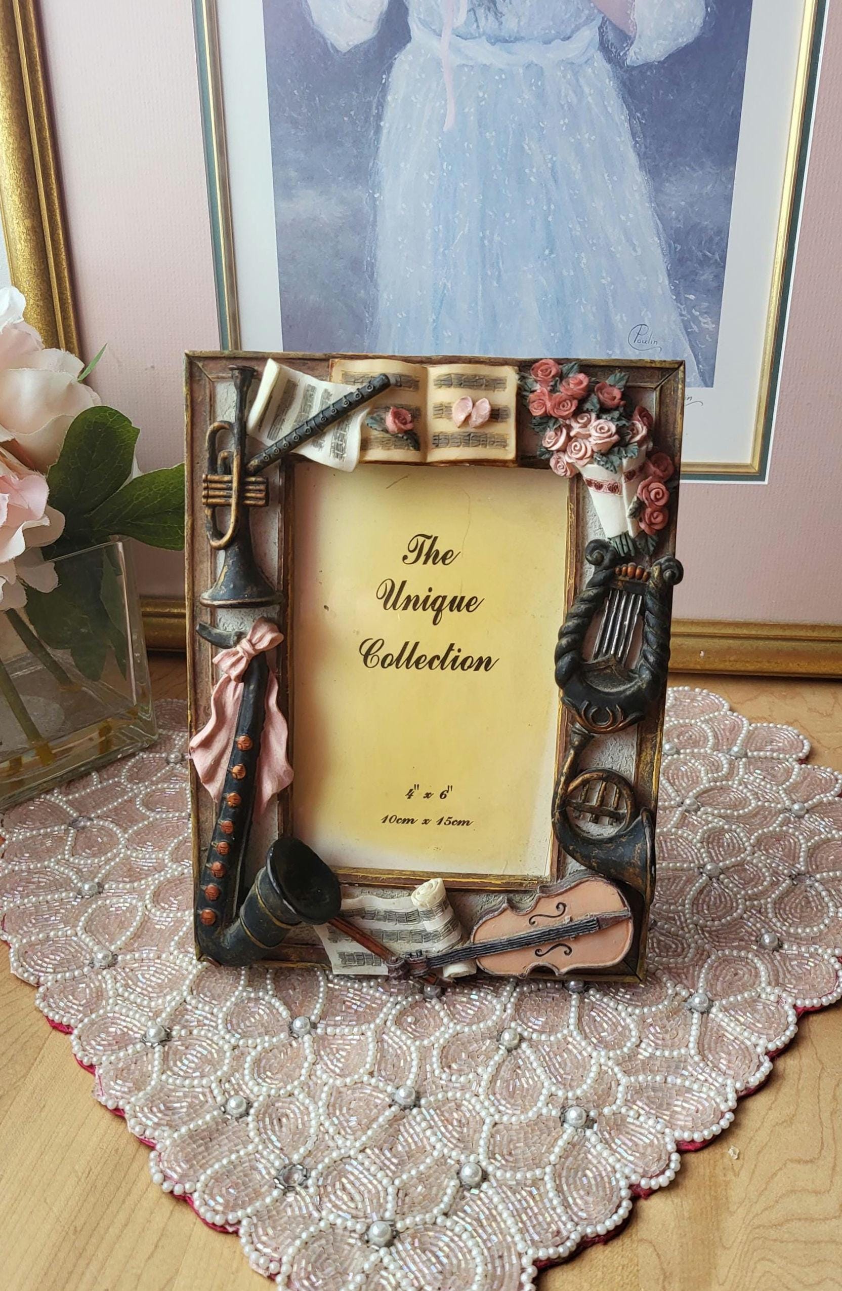 Vintage Style Antique Effect Photo Frame Violin Trumpet Jazz and