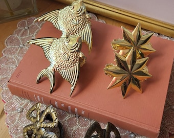 Vintage *CHOOSE* a Pair of 90's Stars or Bow or Fish Shaped Curtain Clip Hook, Curtain Hook, Curtain Tie, Metal Hooks Clip Free Floating