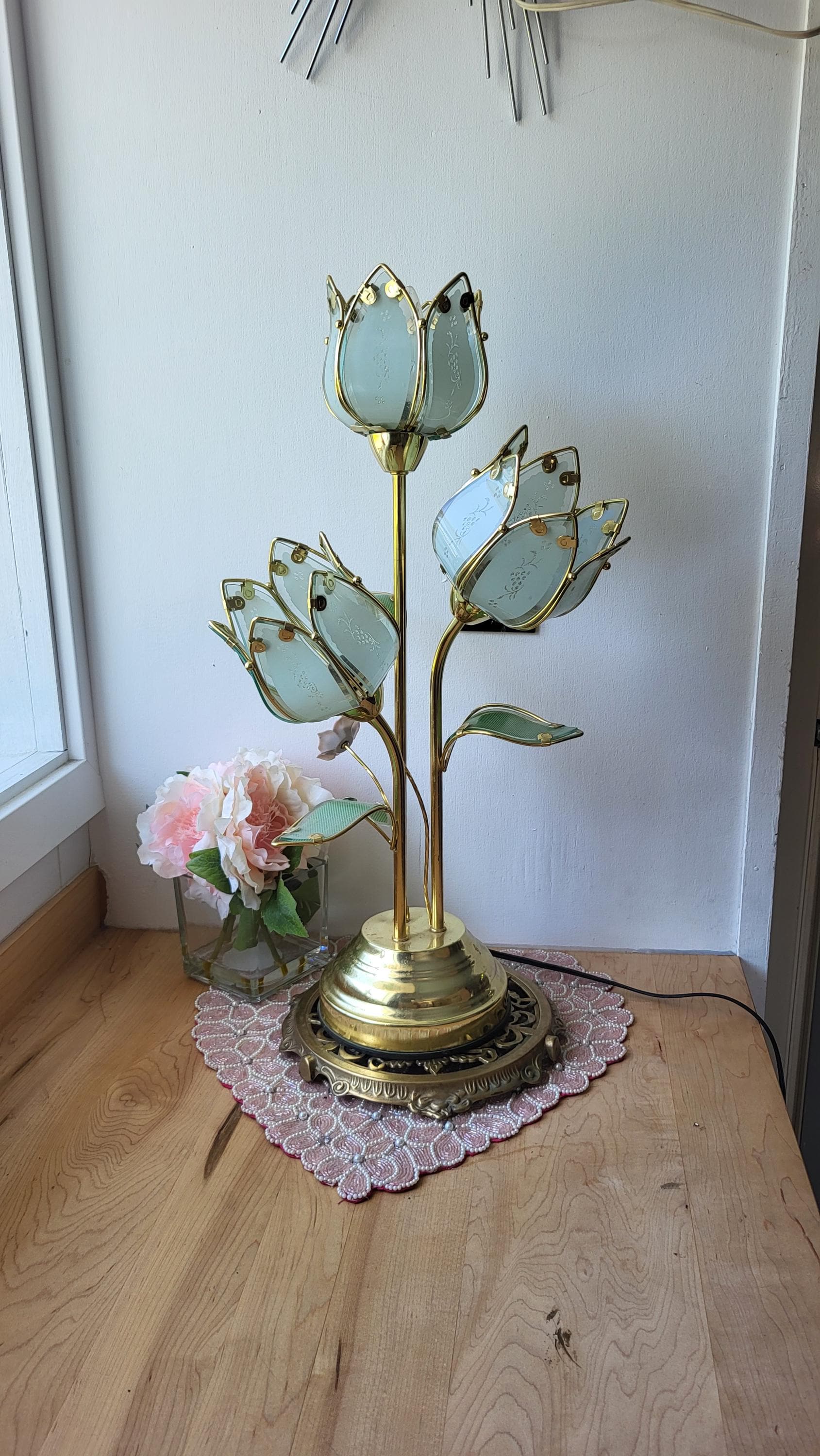 Vintage Lamp Lotus, Hollywood Regency, Flower Table Lamp, 1970's