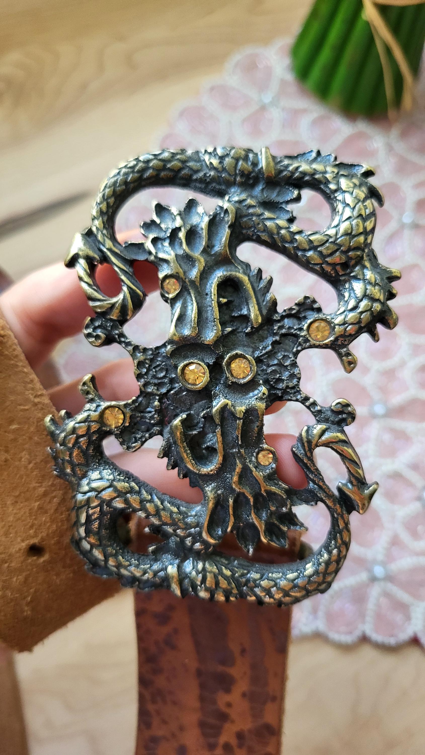 BRAVE BELTWORKS Dragon Buckle With Brown Leather Snake Style 