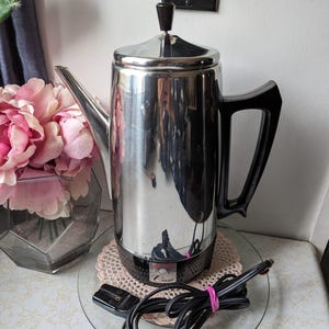 Sunbeam 12 Cup Coffee Percolator, Vintage Coffee Maker Atomic Percolator