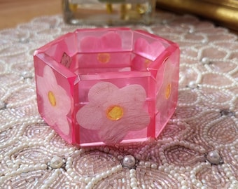 Vintage Y2K Pink Acrylic Bracelet Square Floral Design.