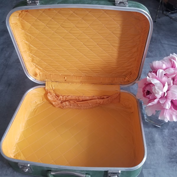 Vintage 1960’s Retro Vintage Small Suitcase Luggage, Hard Case Green Color Inside Yellow Orange Fabric Carry On
