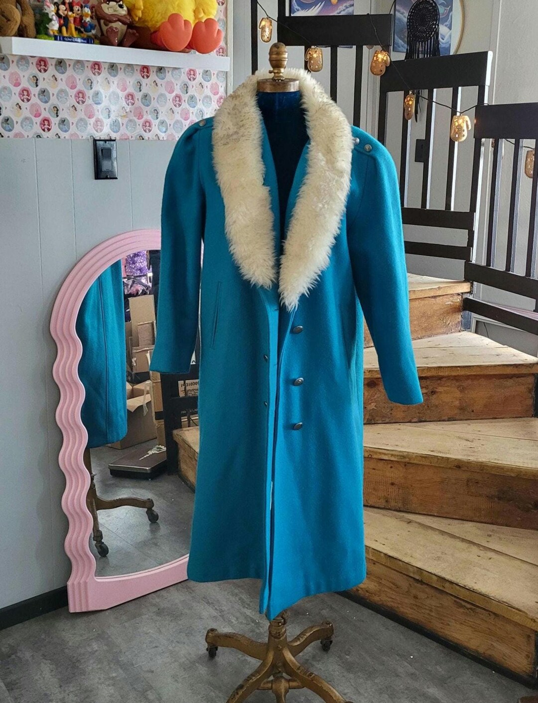 Vintage MCM Long Wool Blue Coat With Beige Fur Collar. Warm Coat