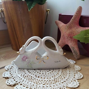 Porta tovaglioli vintage Art Déco anni '80 a forma di cigno con fiore di trillium e strass, firmato Valentin, realizzato in Italia, dettagli in oro