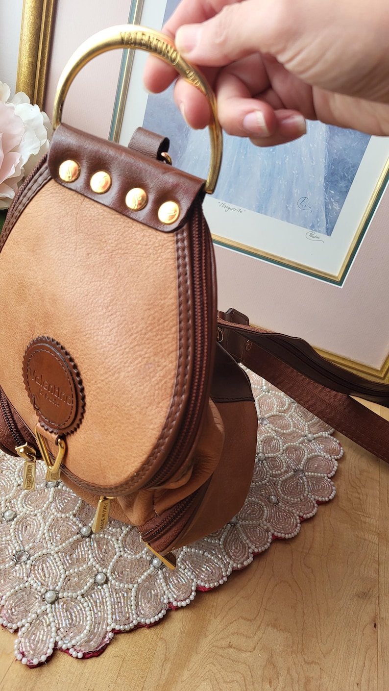 Vintage BackPack Valentino Di Paolo/Zaino. Valentino Di Paolo Fashion BackPack. Shoulder Bag Design. Brown BackPack. Shoulder Bag Leather. image 13
