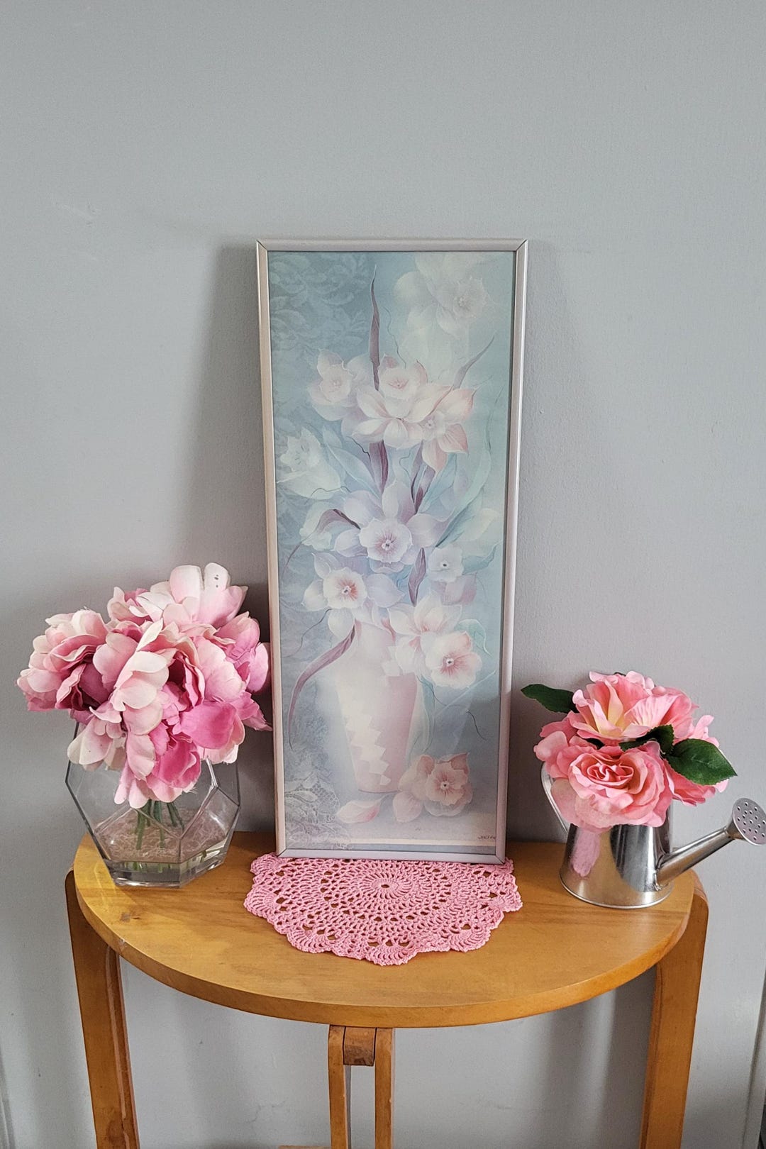 Vintage Pink Flowers Wall Decor. Pretty Home Decor. Pink Plastic Frame ...