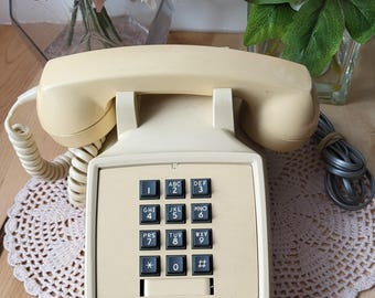 Vintage Phone Cream Northern Telecom Push Button Desk Telephone