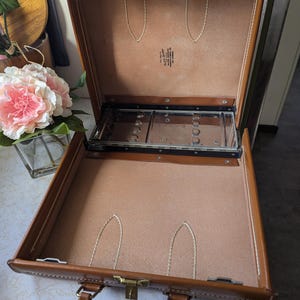 Cuir de selle pleine fleur vintage - Porte-documents Cas avec porte-documents en métal - Attache