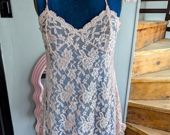 Vintage Y2K La Vie En Rose Pink Lace Bodycon Mini Dress Lingerie Size M Boudoir Photography