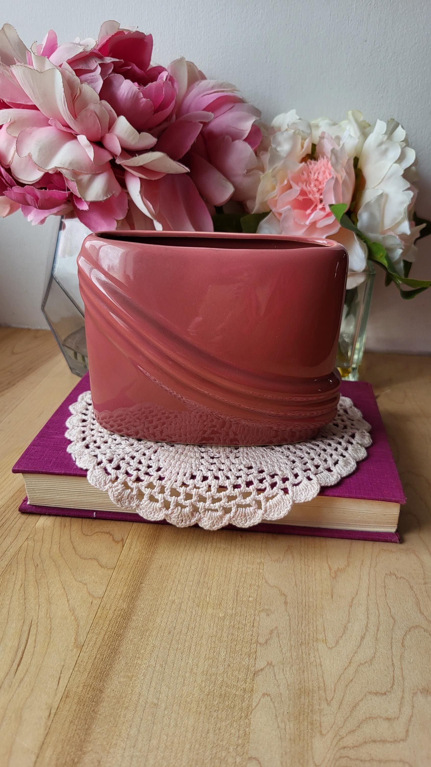 Vintage Pink Mauve 80s Art Deco Revival Vase Small Ceramic Taiwan