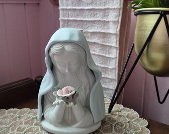 Madonna Night Light, Mary Holding Rose, Lighted Porcelain Mary Statue, Religious Figurine, Vintage Mary Night Light