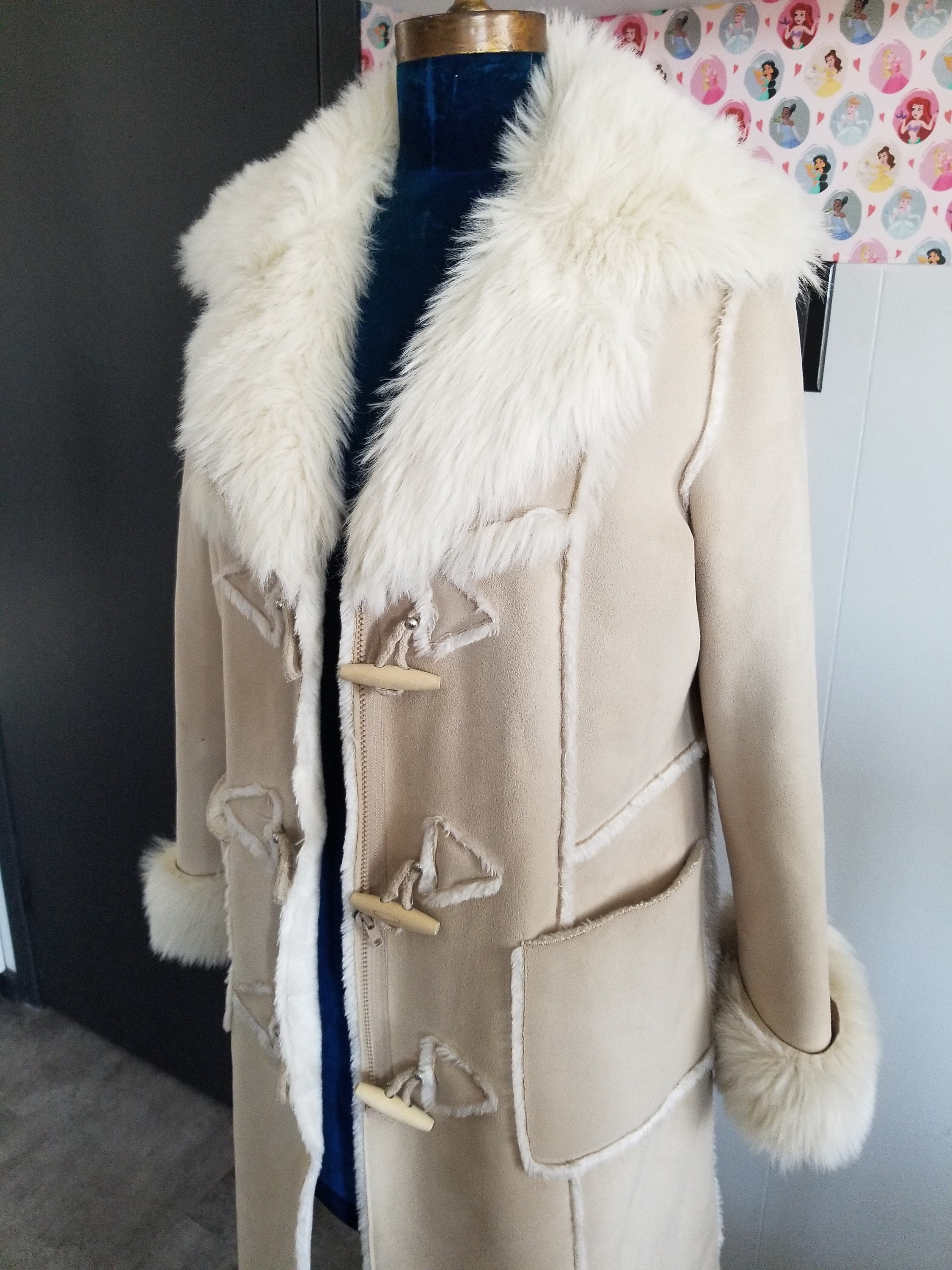 【ℳ】Winter Love Faux Fur Coat cream Vintage Y2K Cream White Faux Fur Coat Size M Y2K White Fur