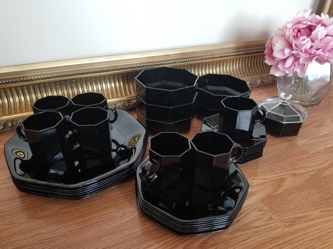 Arcoroc Octime Black Glass Dishes, Breakfast Set With Coffee Mugs