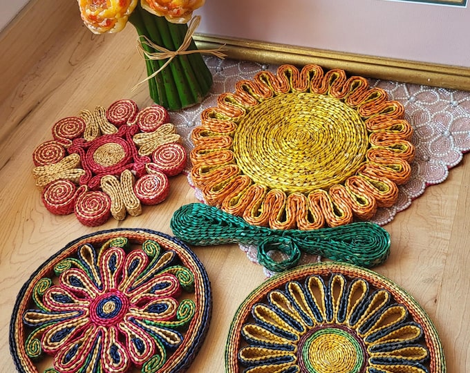 Vintage,round and Floral Wicker Rattan Trivet,set of 4 Colorful Cooking ...