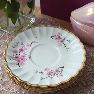 Set of 4 Vintage Saucer Plates, British Empire Ware, Peach Blossom, 22K gold warranted, vintage dinnerware, china replacement
