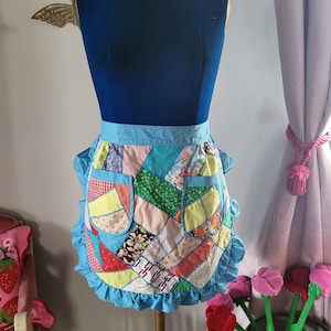 Vintage Patchwork Halvförkläde Mod Tyg Blå Färgglad