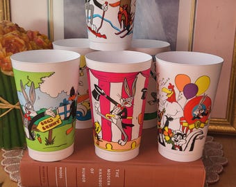 Vintage 1990 Set of 6 Looney Tunes 90s Plastic Drinking Cup Glass