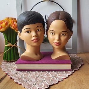 Vintage Pair Latin Hispanic Hawaiian Boy & Girl Head Chalkware Plaster Black Nice Shape Holland Molds